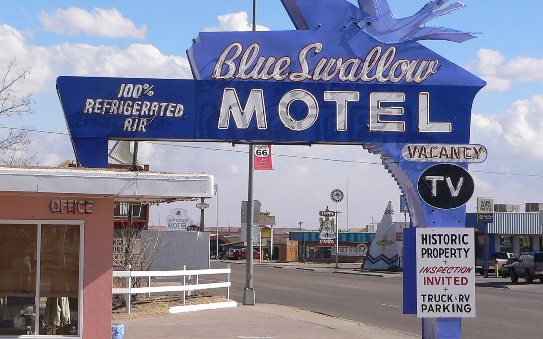 Blue Swallow Motel