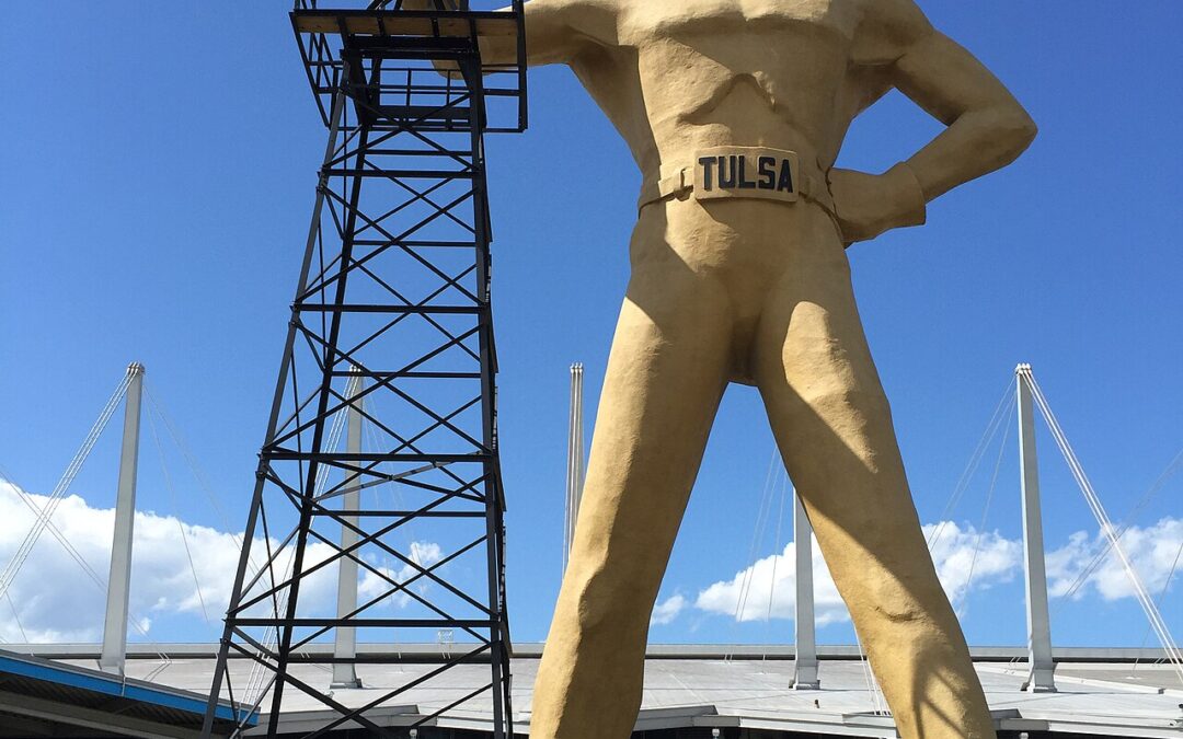 Golden Driller Statue