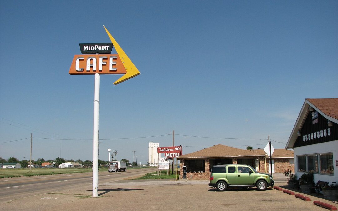 Midpoint Cafe and Gift Shop